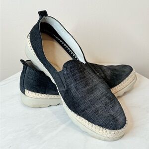 🔥The Flexx Black Espadrille Slip-On Shoes🔥